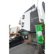 ���ꌧ����s�J���U���ڂ̃A�p�[�g�̌����O��