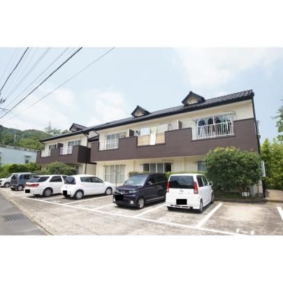 ���ꌧ���Îs��^�q�Q���ڂ̃A�p�[�g�̌����O��