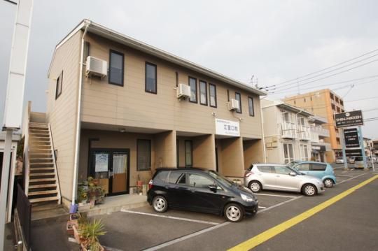 ���ꌧ����s�_���T���ڂ̃A�p�[�g�̌����O��